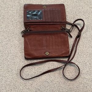 Duluth Trading Co Brown Lifetime Leather Organizer Wallet